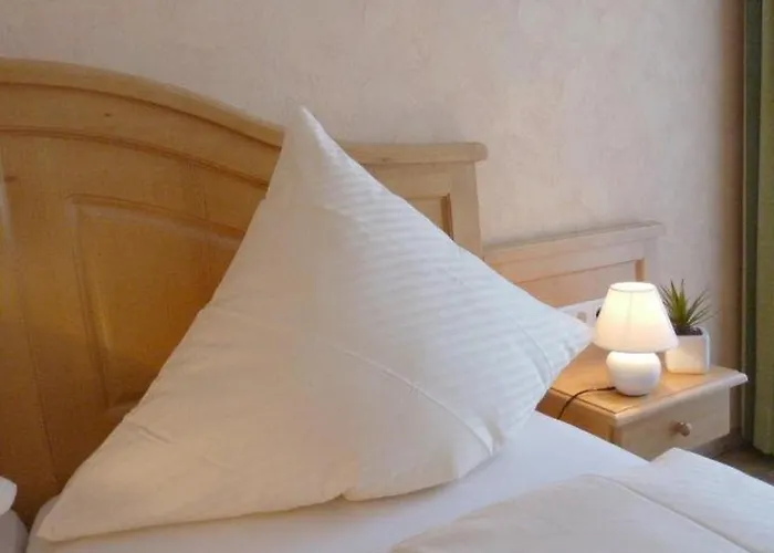 斯坦恩曼宾馆 Ulmet